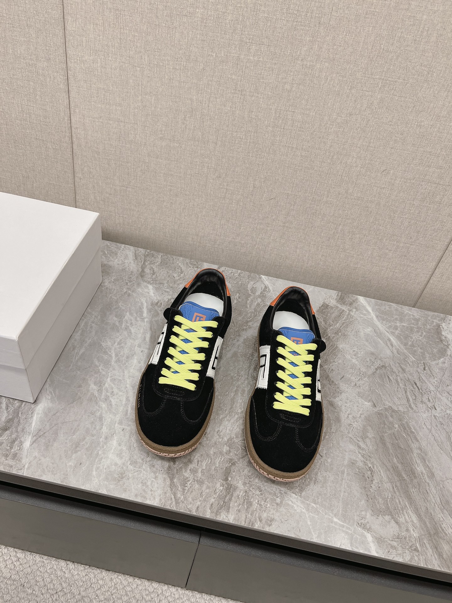 Male Sneakers M-l