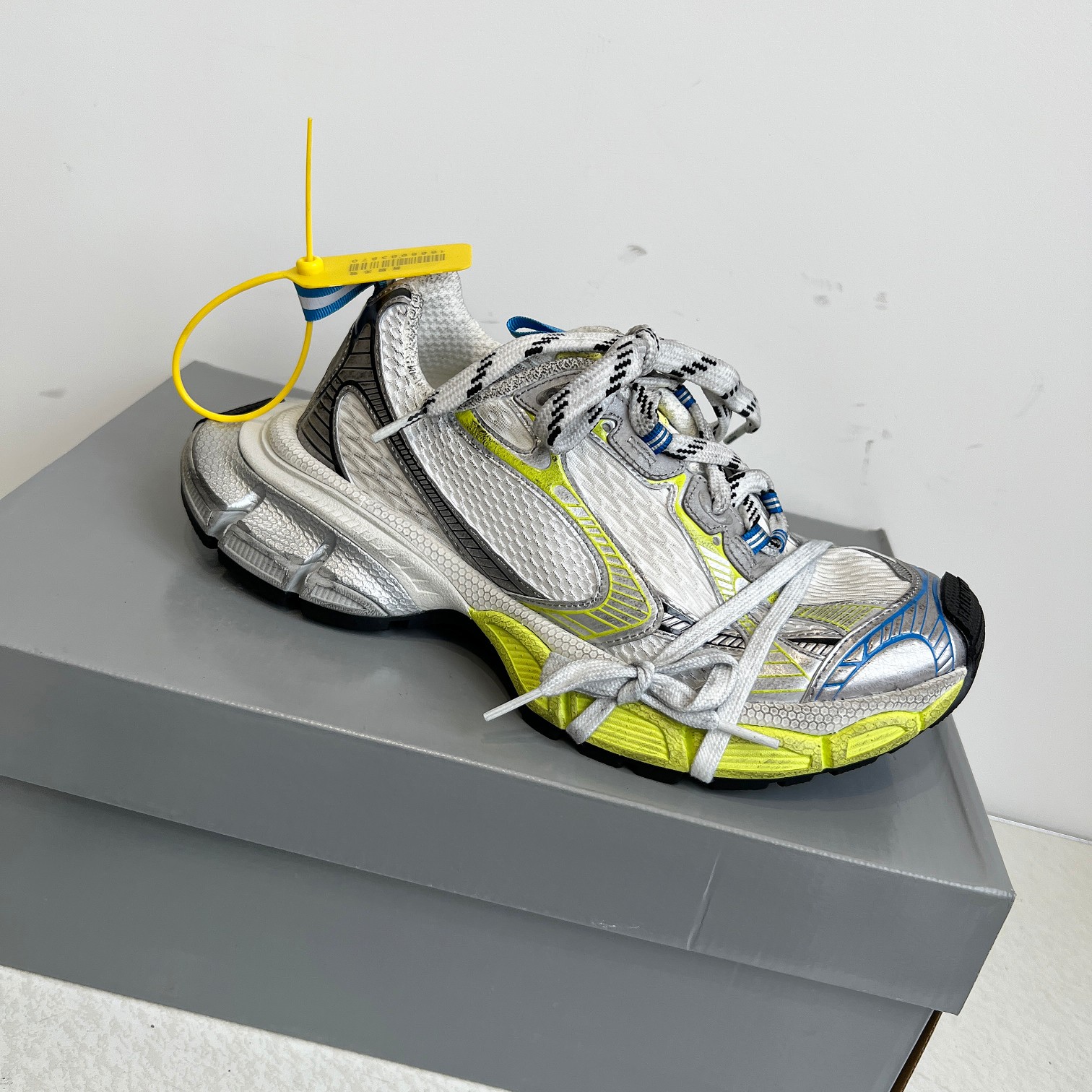 Balenciaga Sneakers Breathable L-s-xl