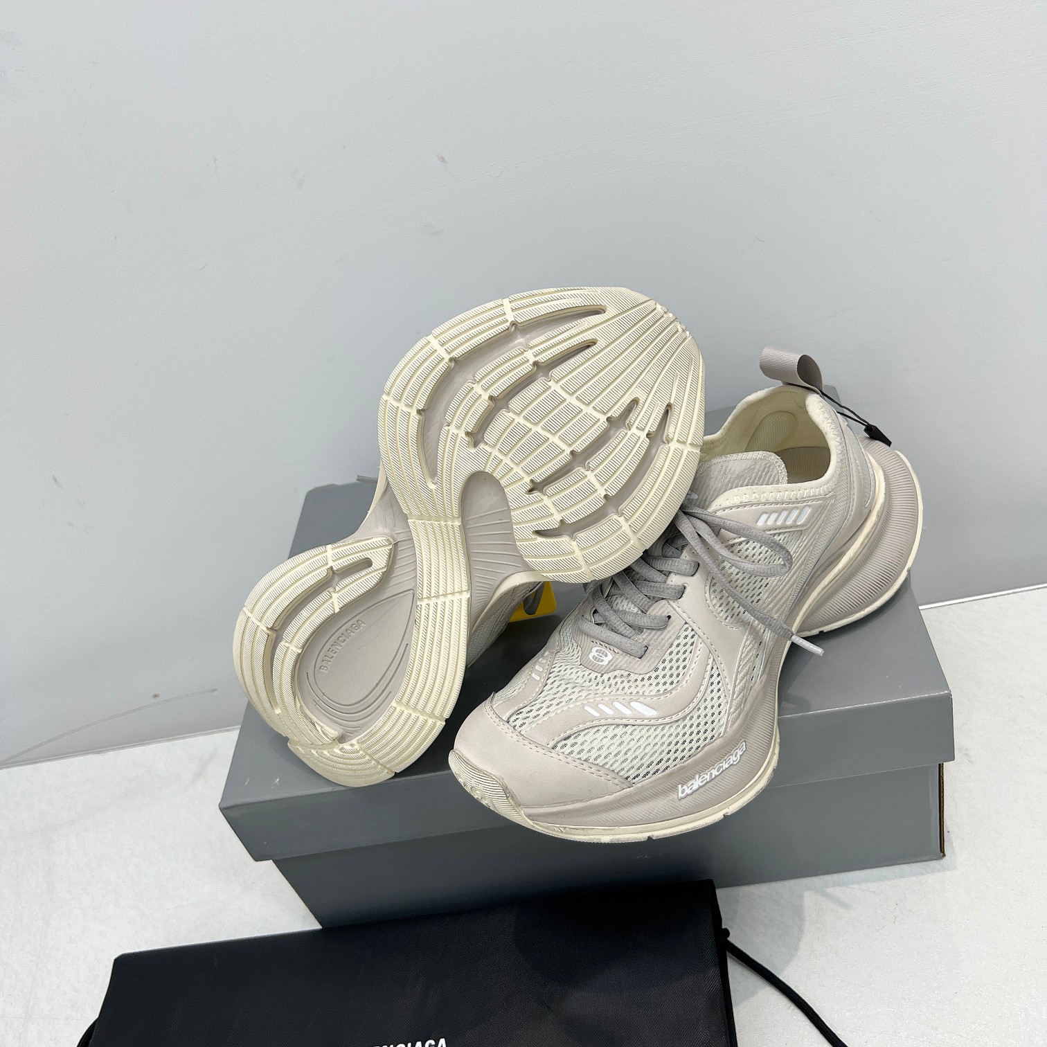 Balenciaga Sneakers Breathable