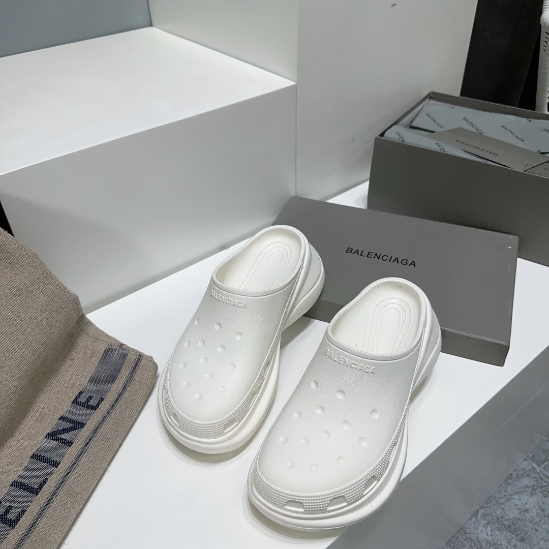 Female Slippers Breathable L