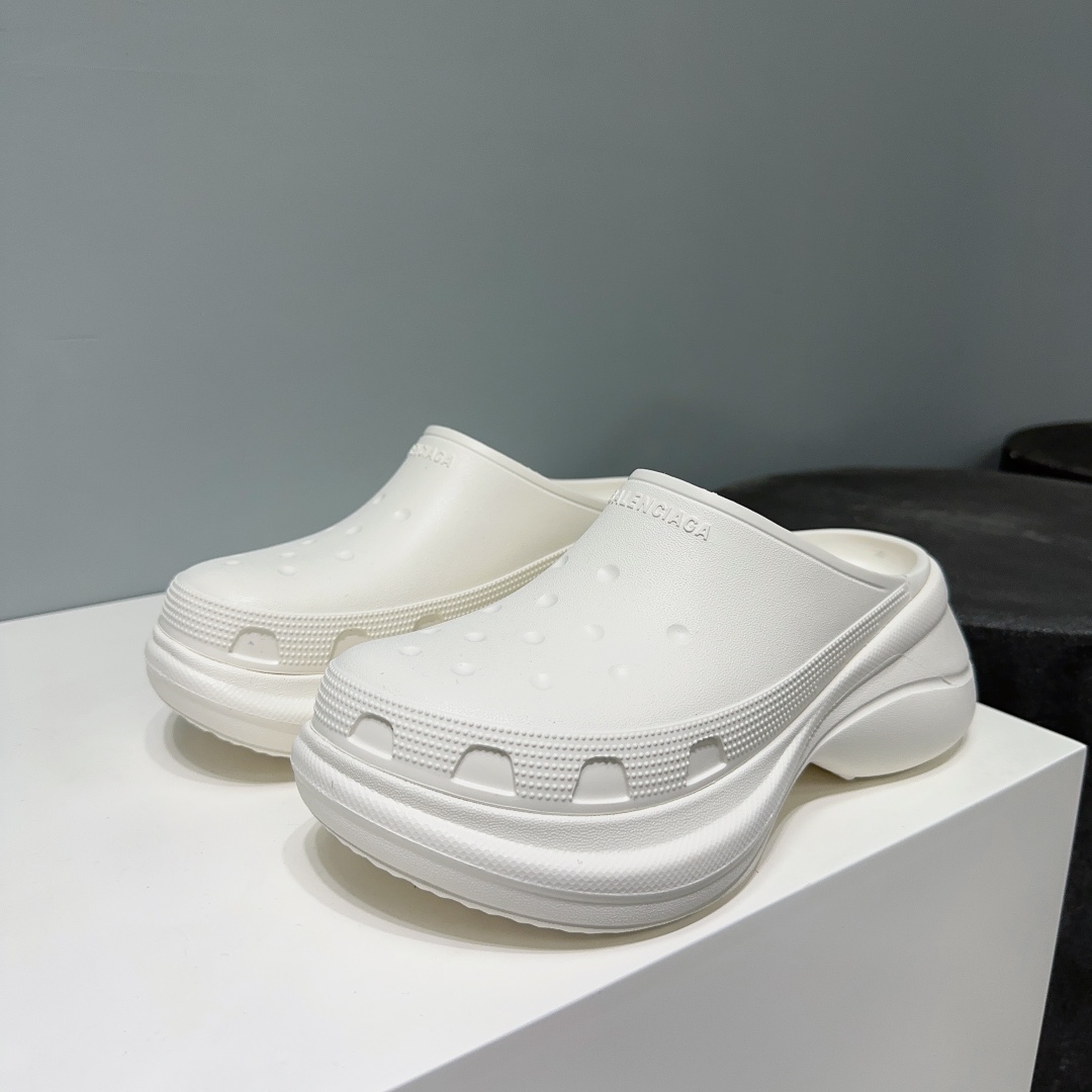 Female Slippers Breathable L