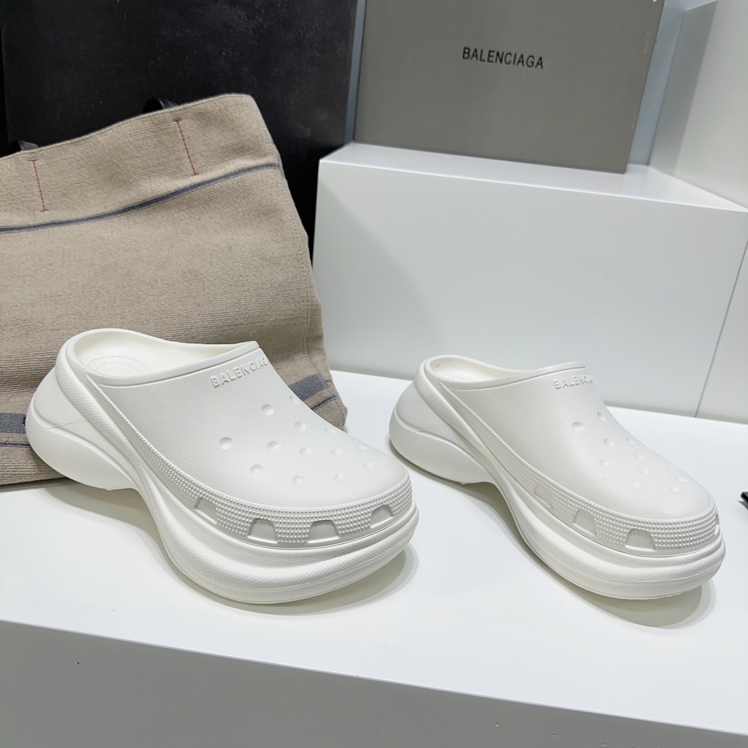 Female Slippers Breathable L