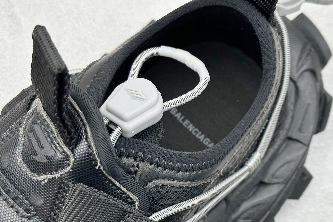 Basic Shoes Black M