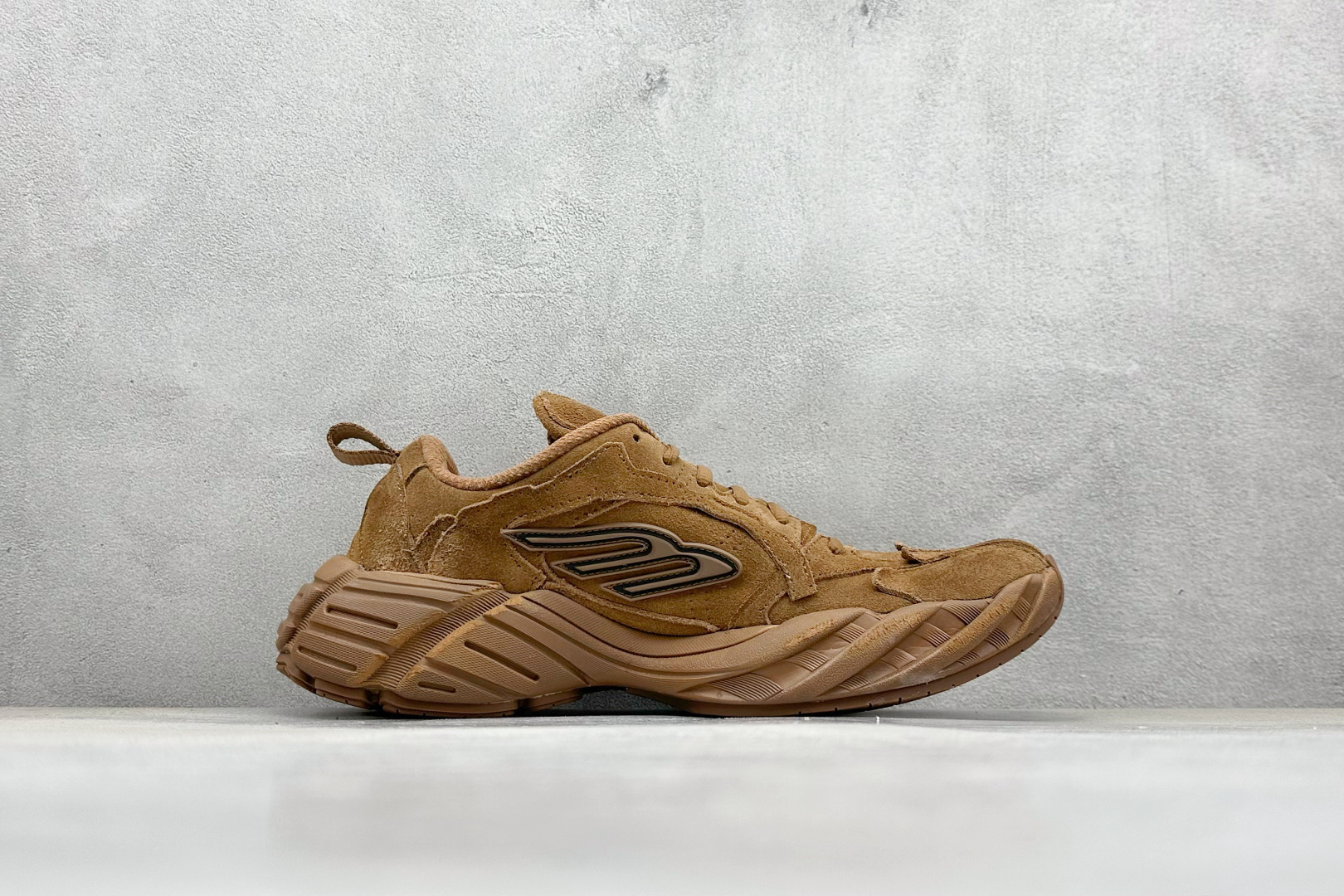 Balenciaga Basic Shoes L-s
