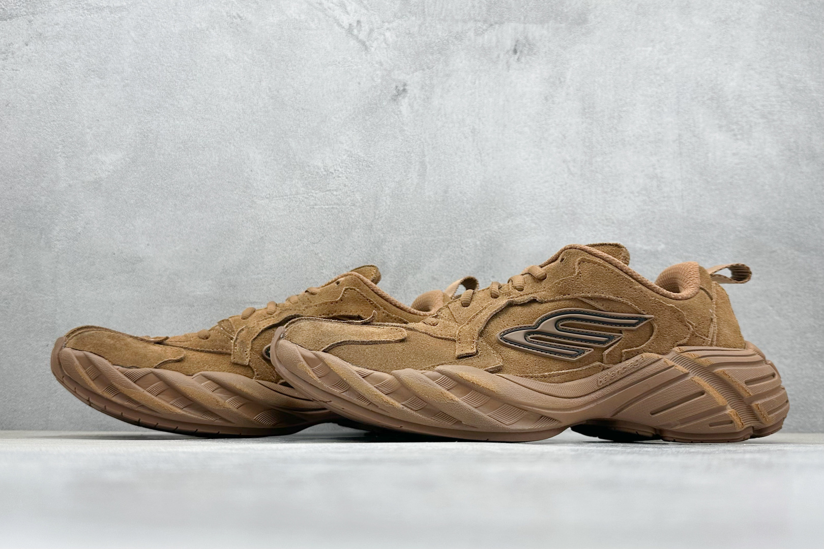 Balenciaga Basic Shoes L-s