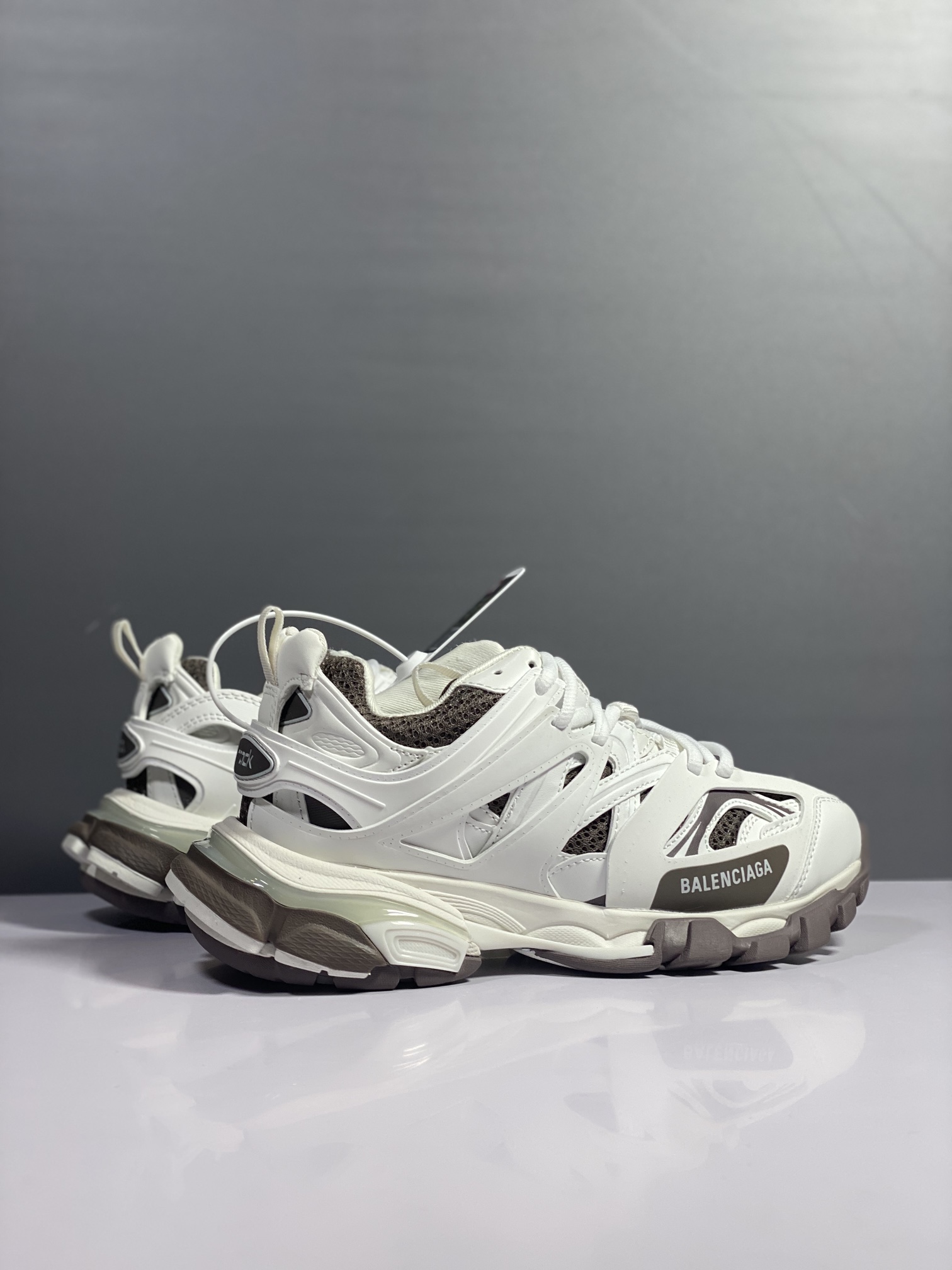 Basic Shoes M-l-s