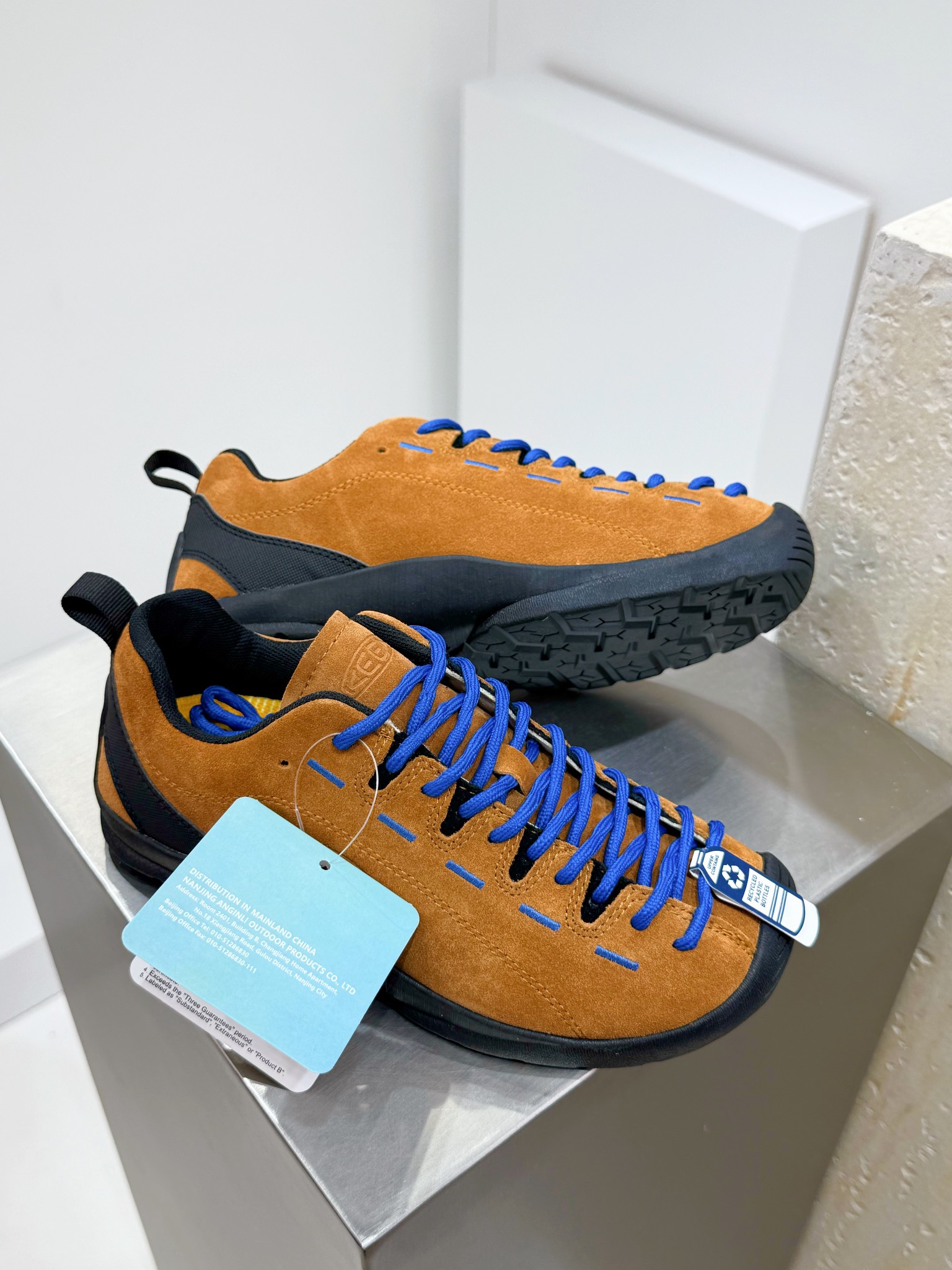 Male Sandals S