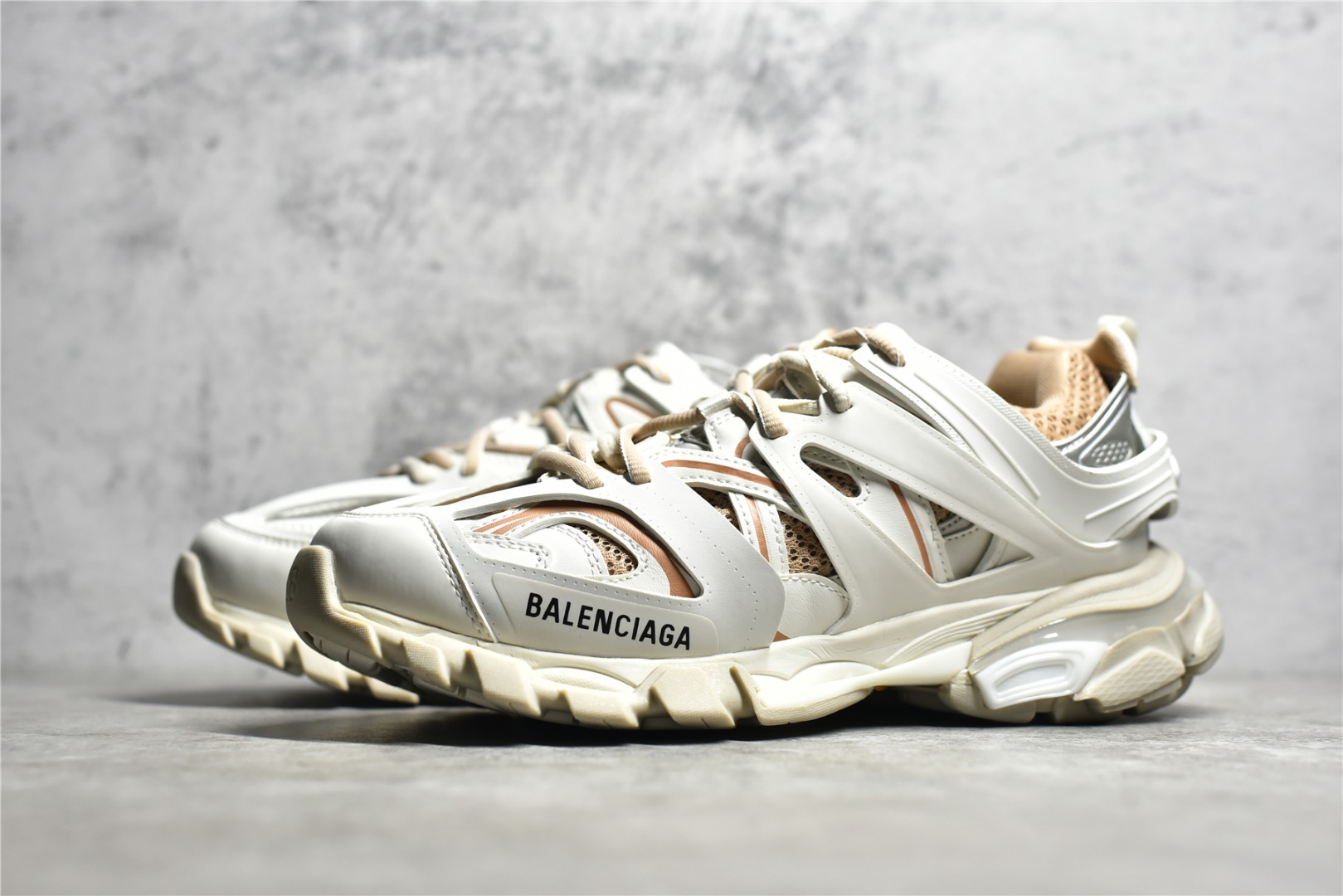 Basic Shoes M-l-s