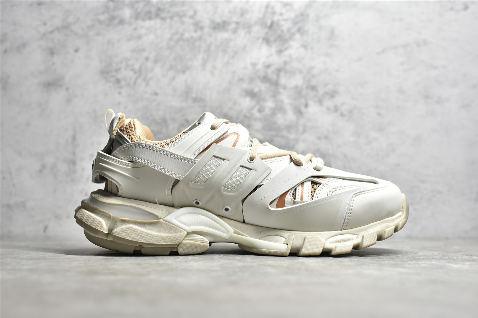 Basic Shoes M-l-s
