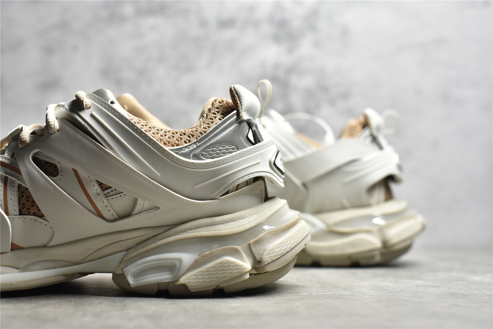 Basic Shoes M-l-s
