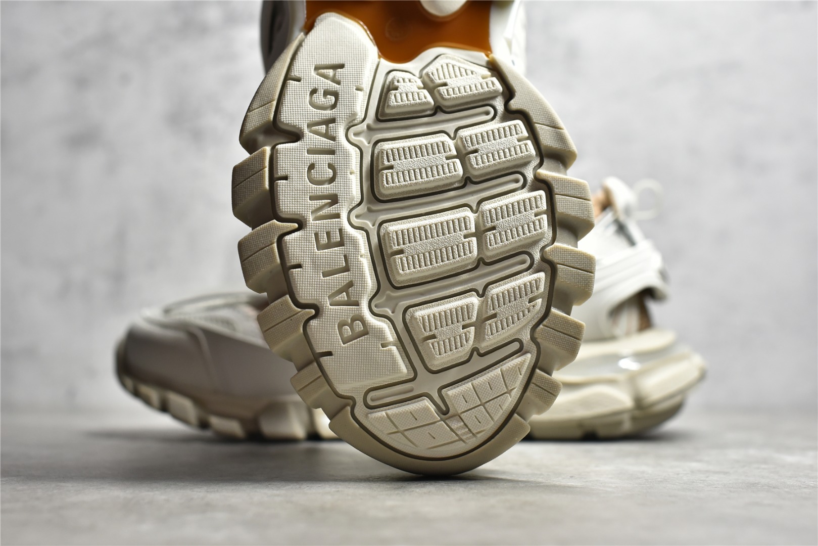 Basic Shoes M-l-s