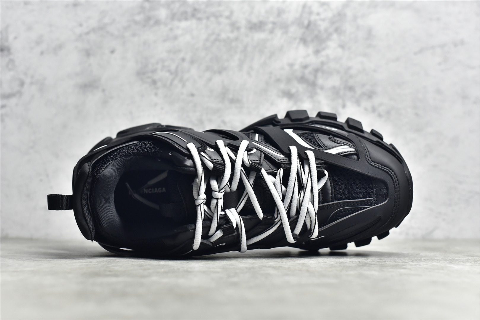 Basic Shoes M-l-s
