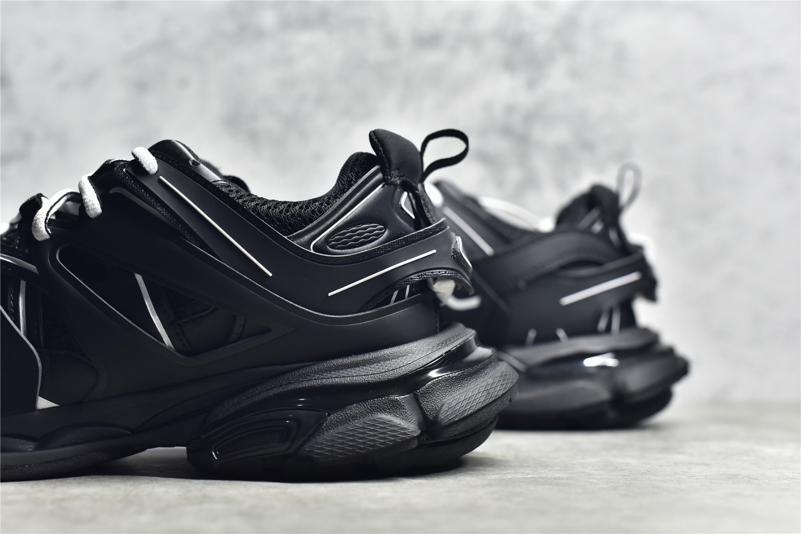 Basic Shoes M-l-s