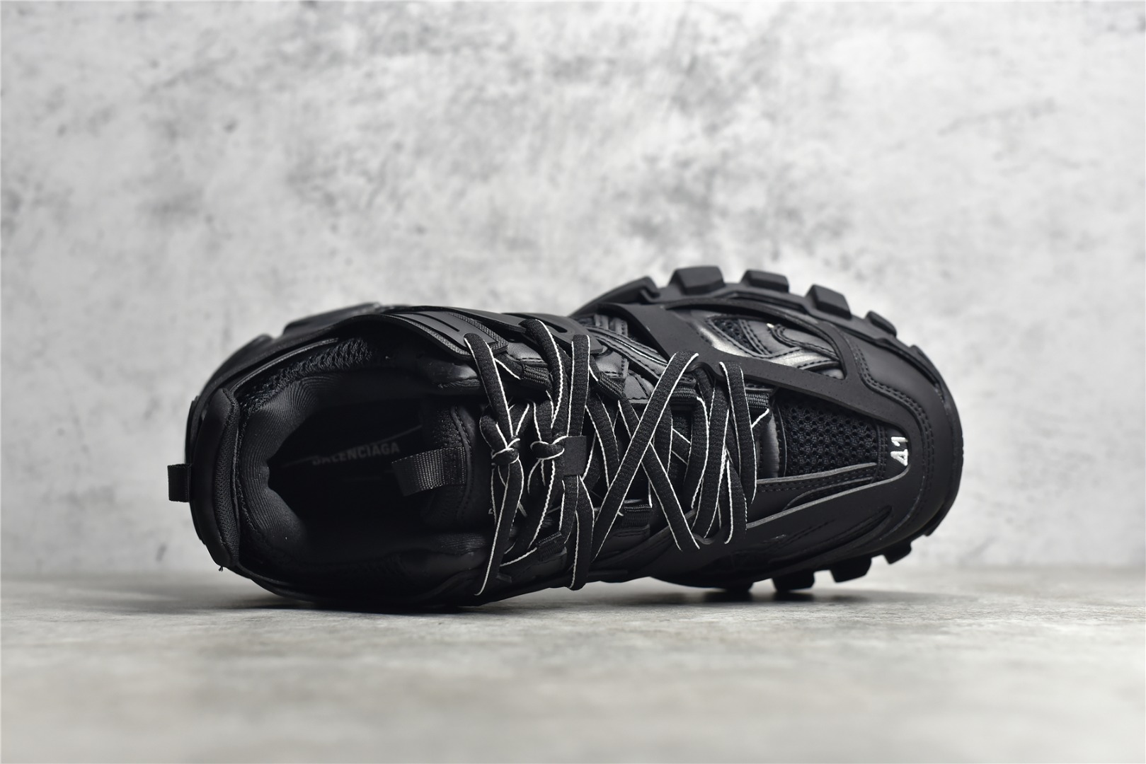 Basic Shoes M-l-s