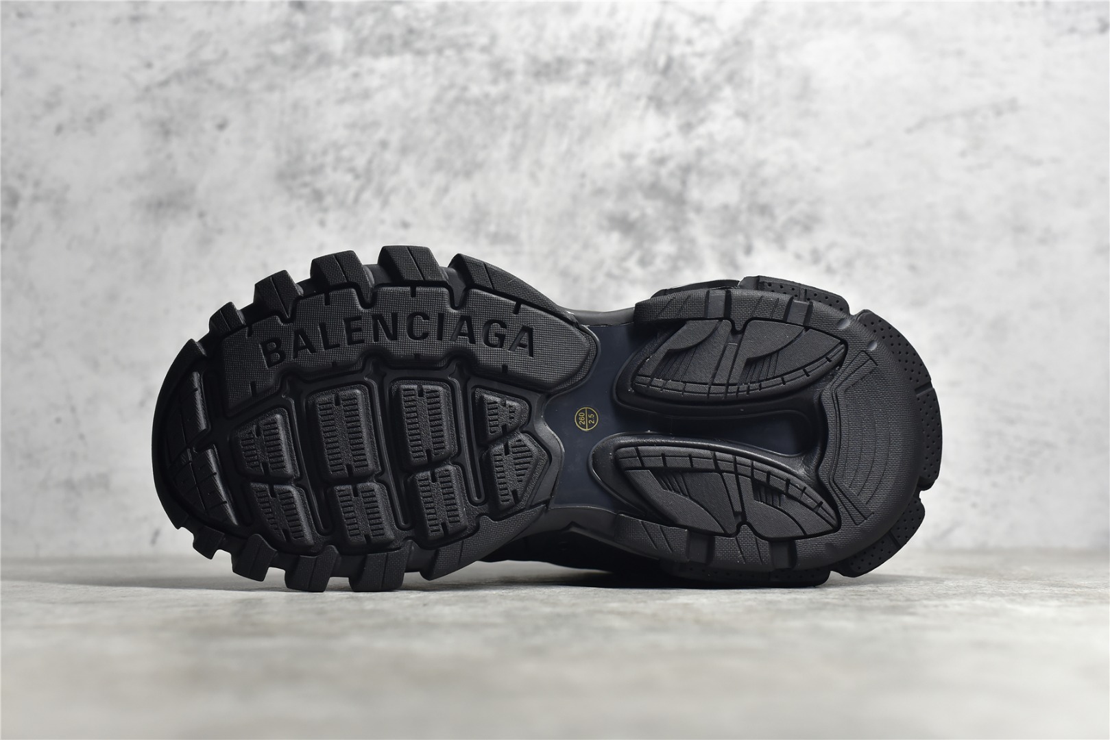 Basic Shoes M-l-s