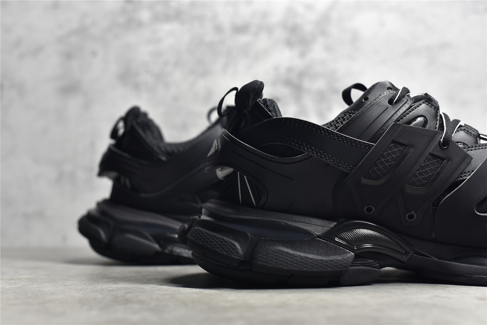 Basic Shoes M-l-s