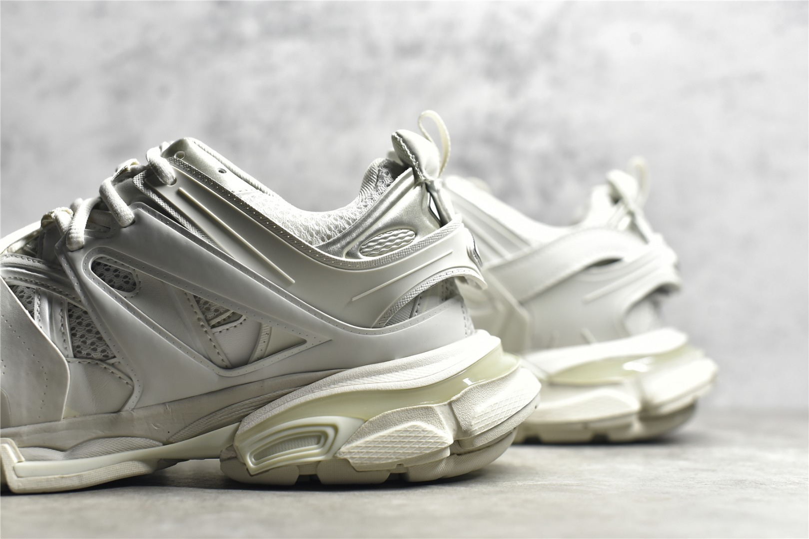 Basic Shoes M-l-s