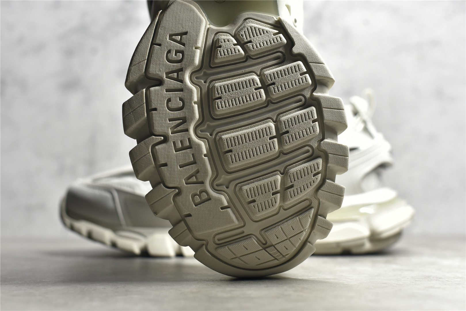 Basic Shoes M-l-s