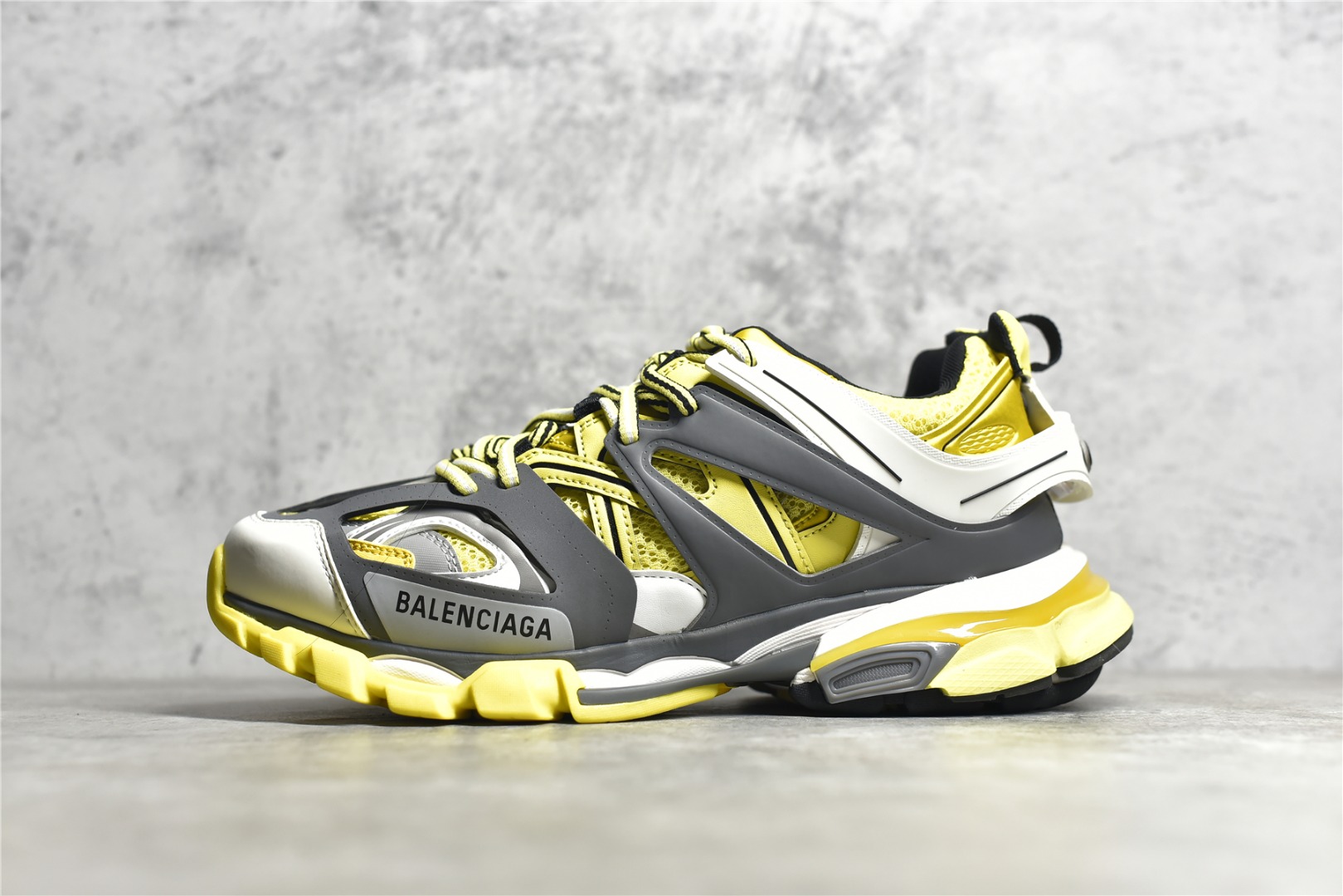 Basic Shoes M-l-s