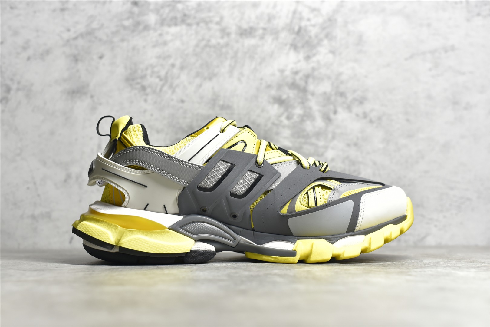 Basic Shoes M-l-s