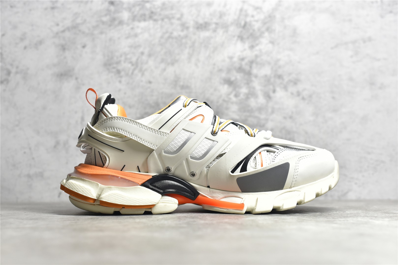 Basic Shoes M-l-s