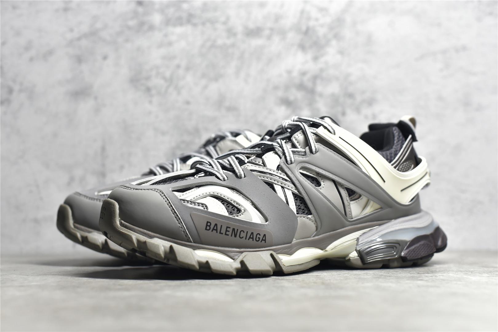 Basic Shoes M-l-s