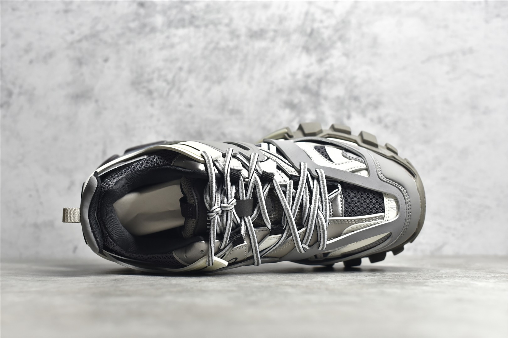 Basic Shoes M-l-s