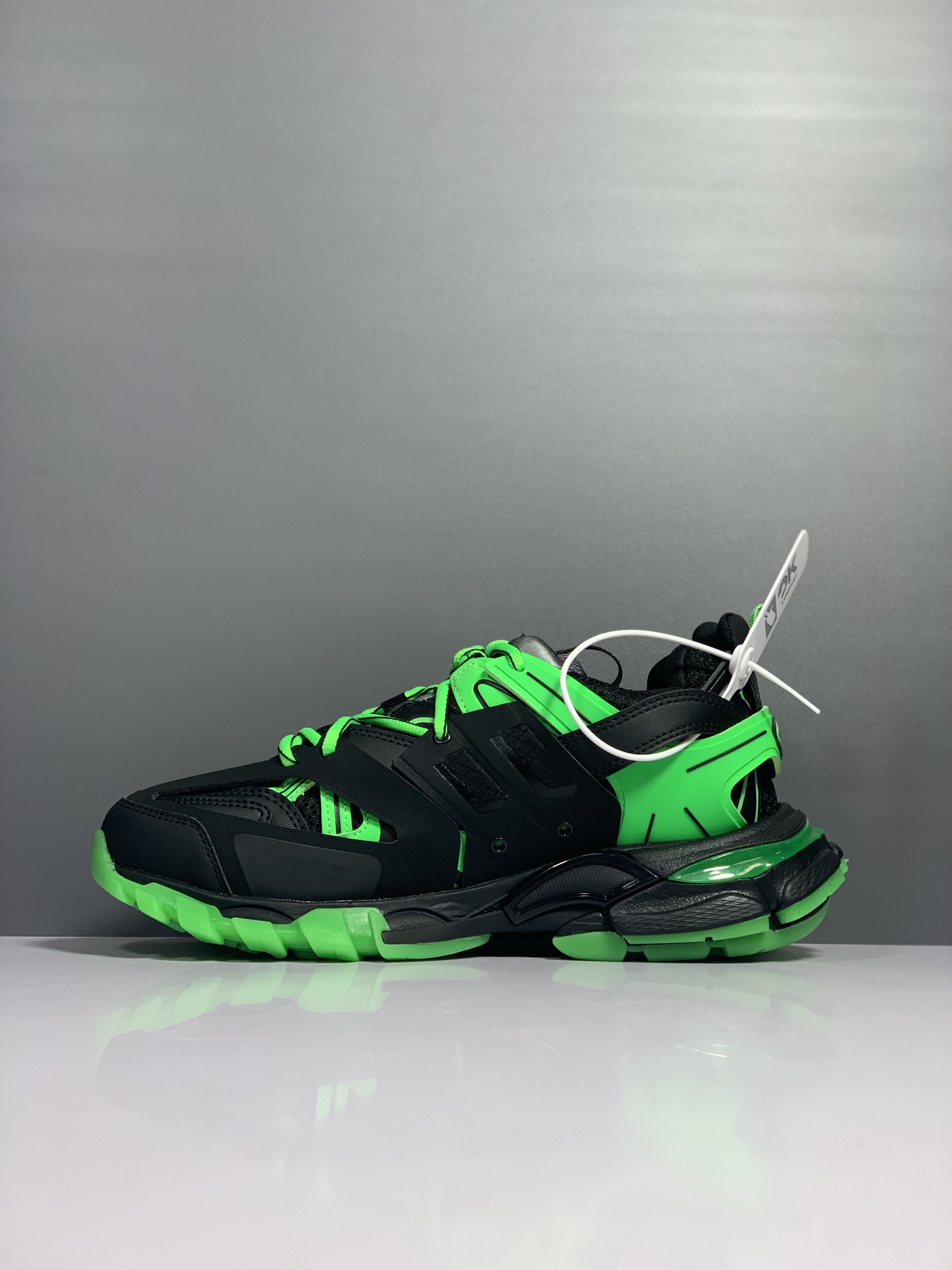 Basic Shoes M-l-s
