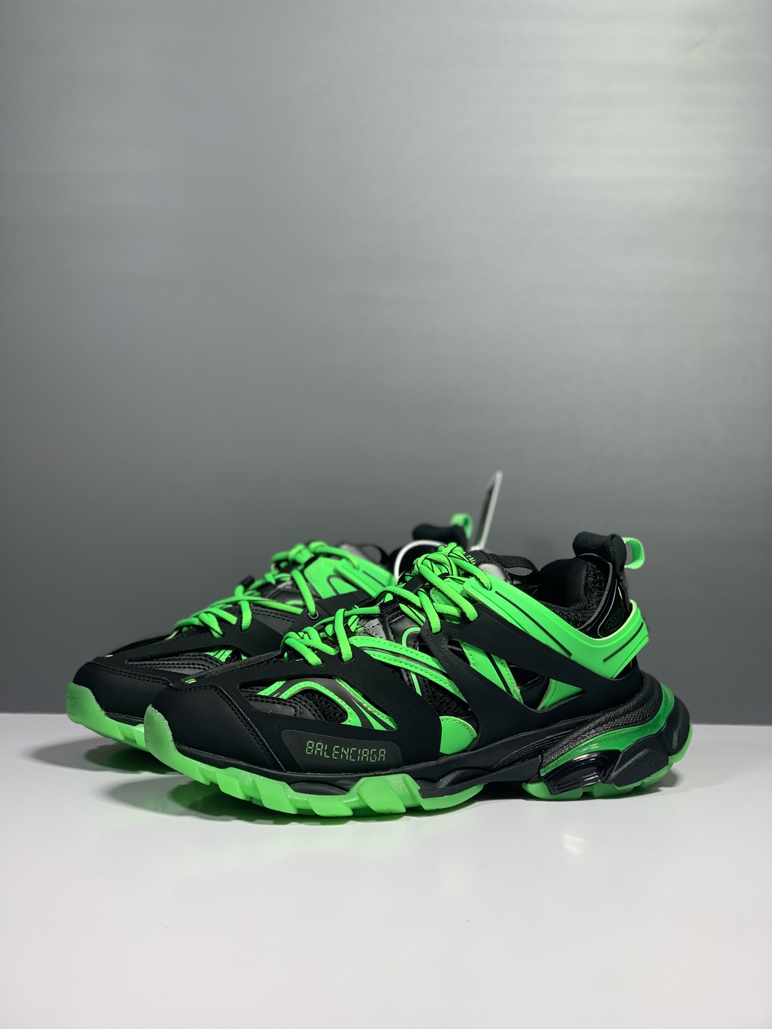 Basic Shoes M-l-s