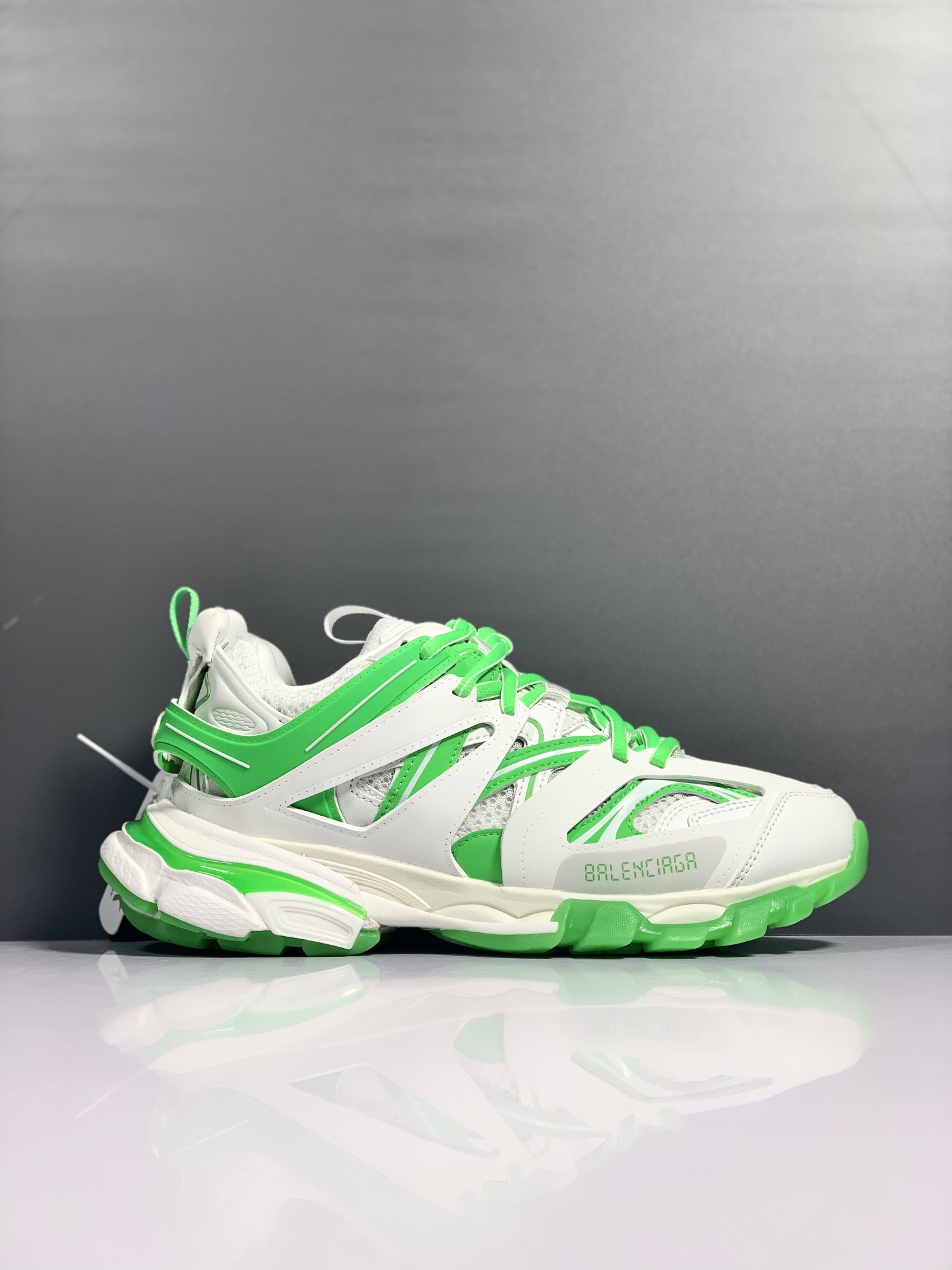 Basic Shoes M-l-s