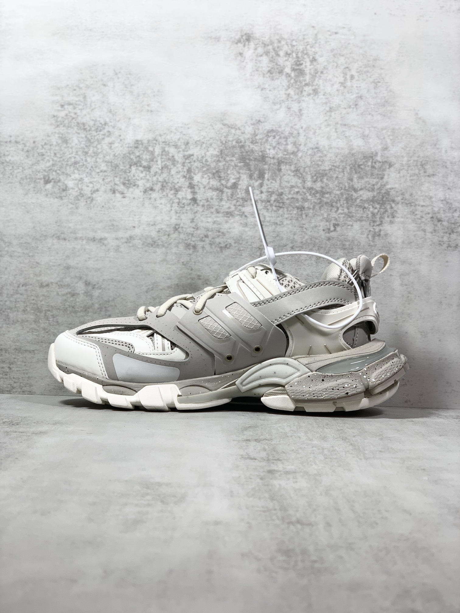 Basic Shoes M-l-s