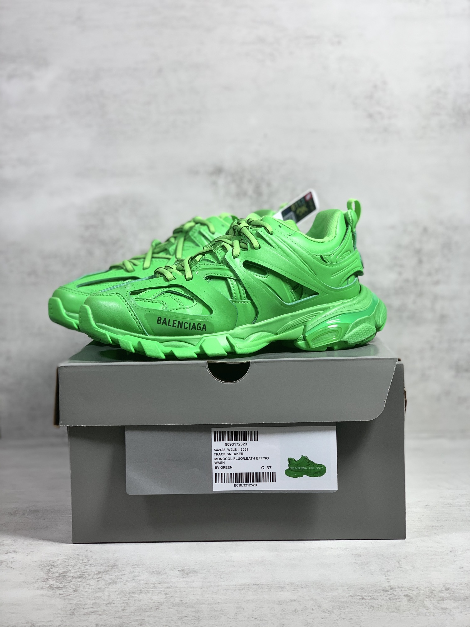 Basic Shoes M-l-s