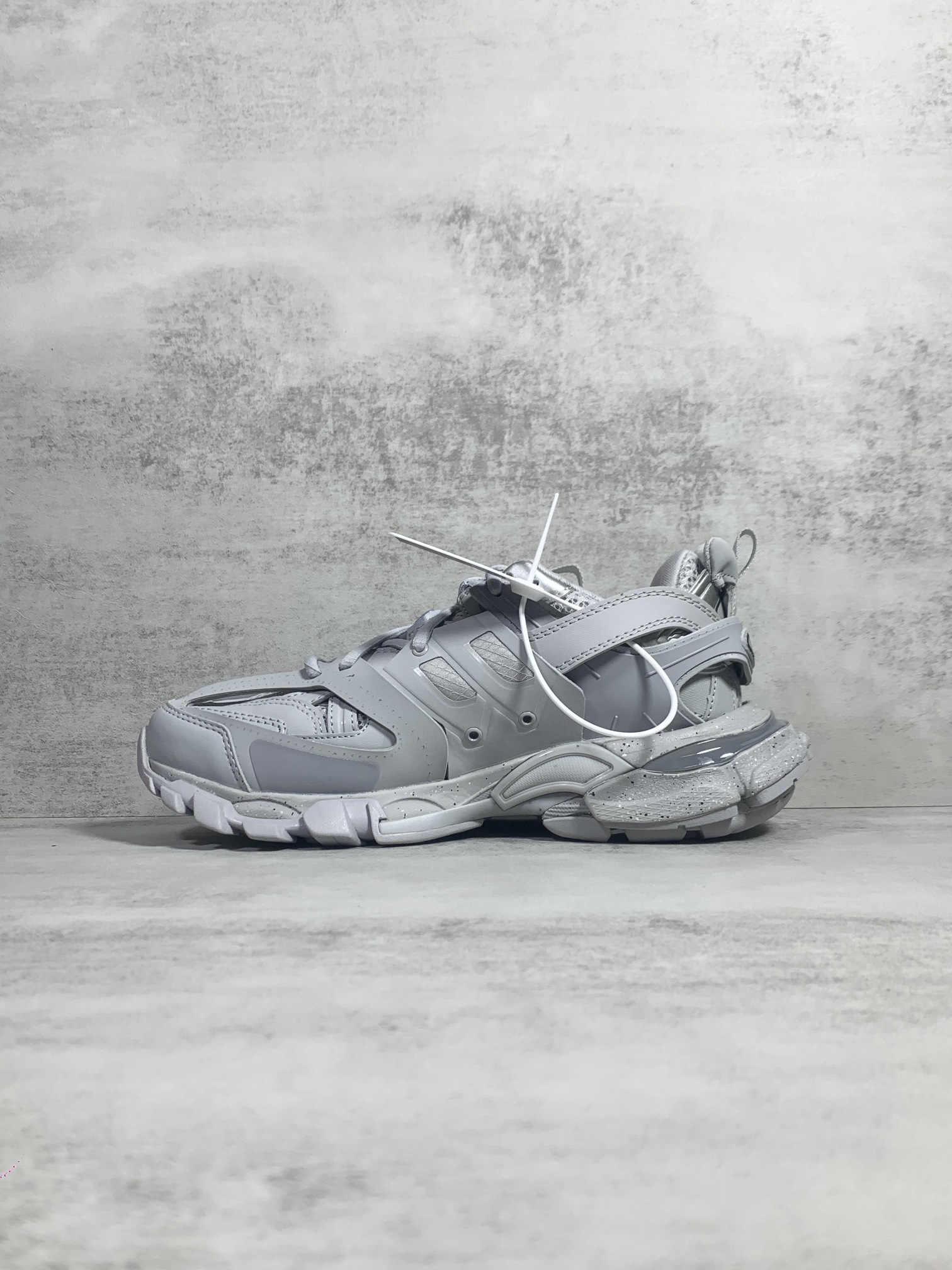Basic Shoes M-l-s