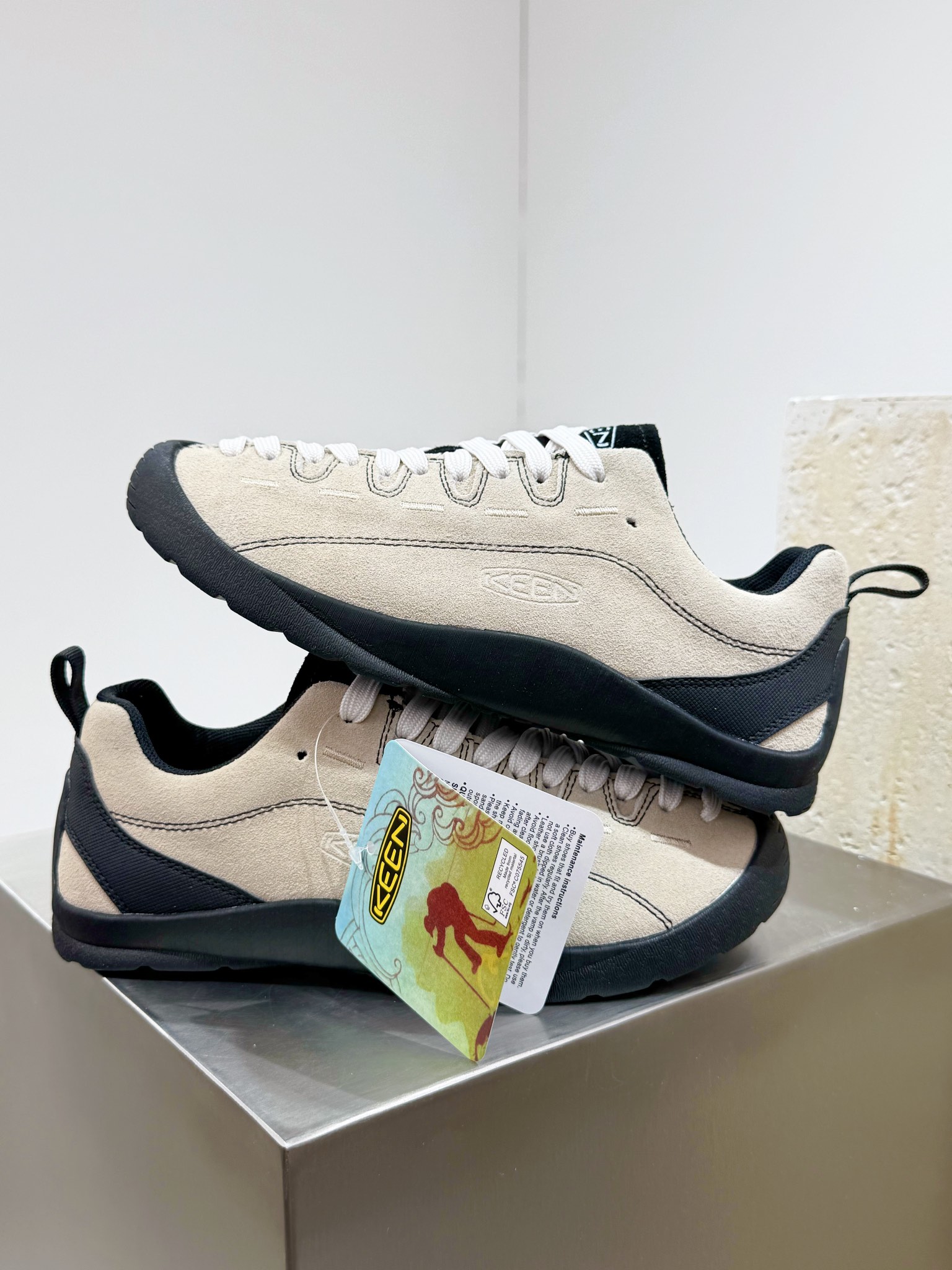 Male Sandals S
