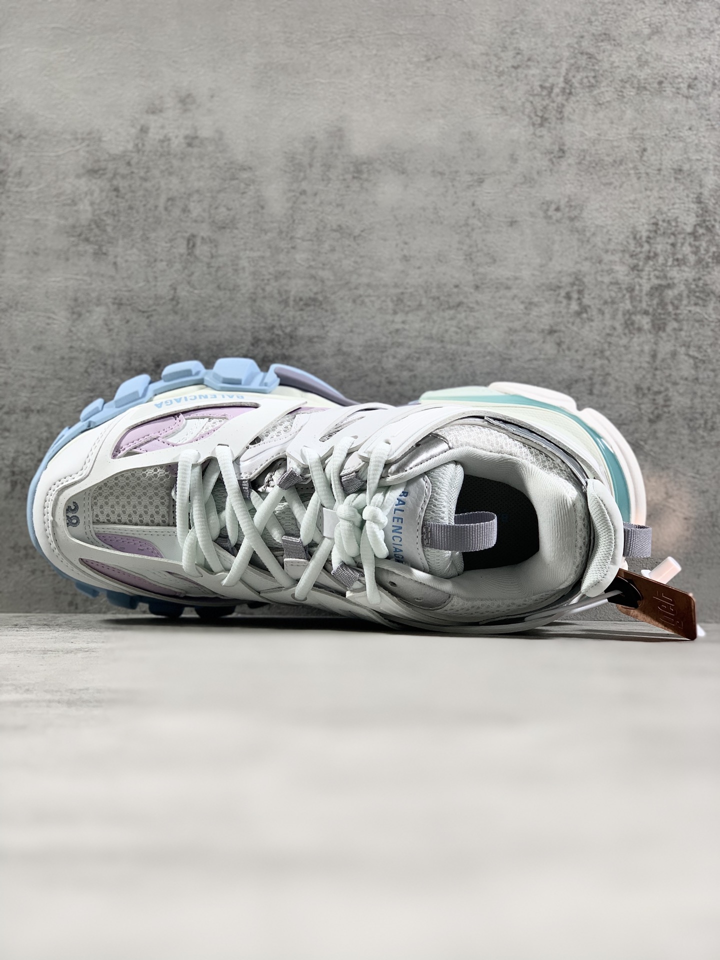 Basic Shoes M-l-s