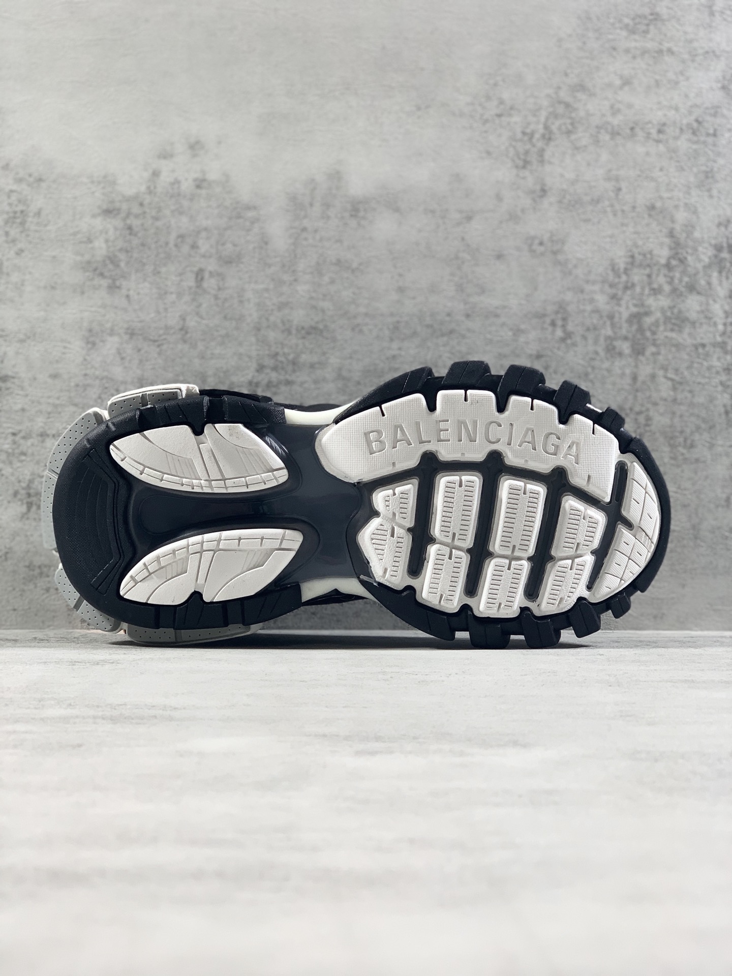 Basic Shoes M-l-s
