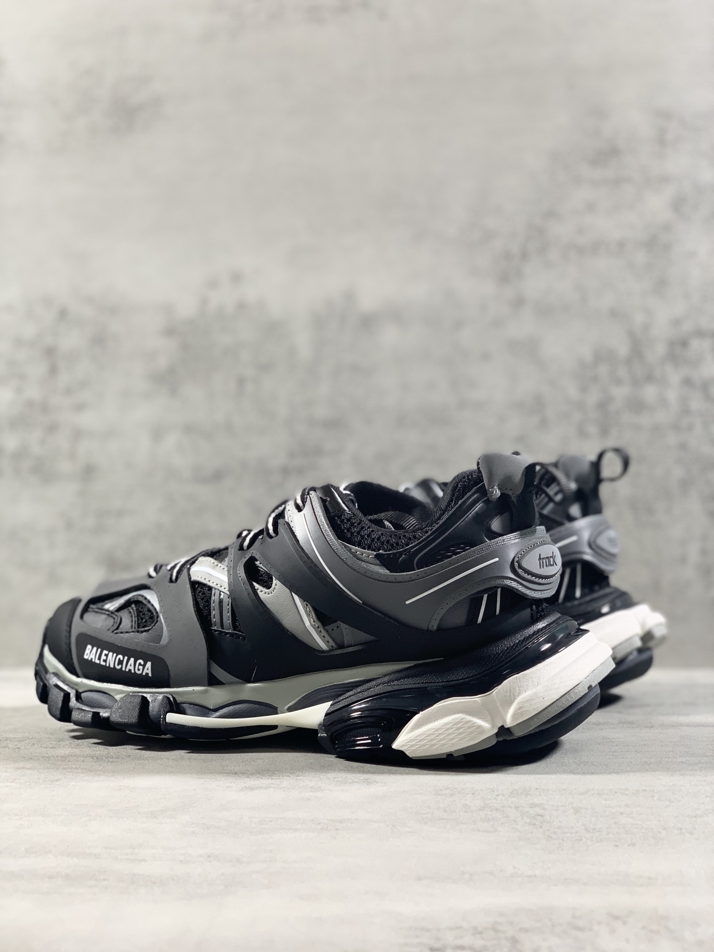 Basic Shoes M-l-s