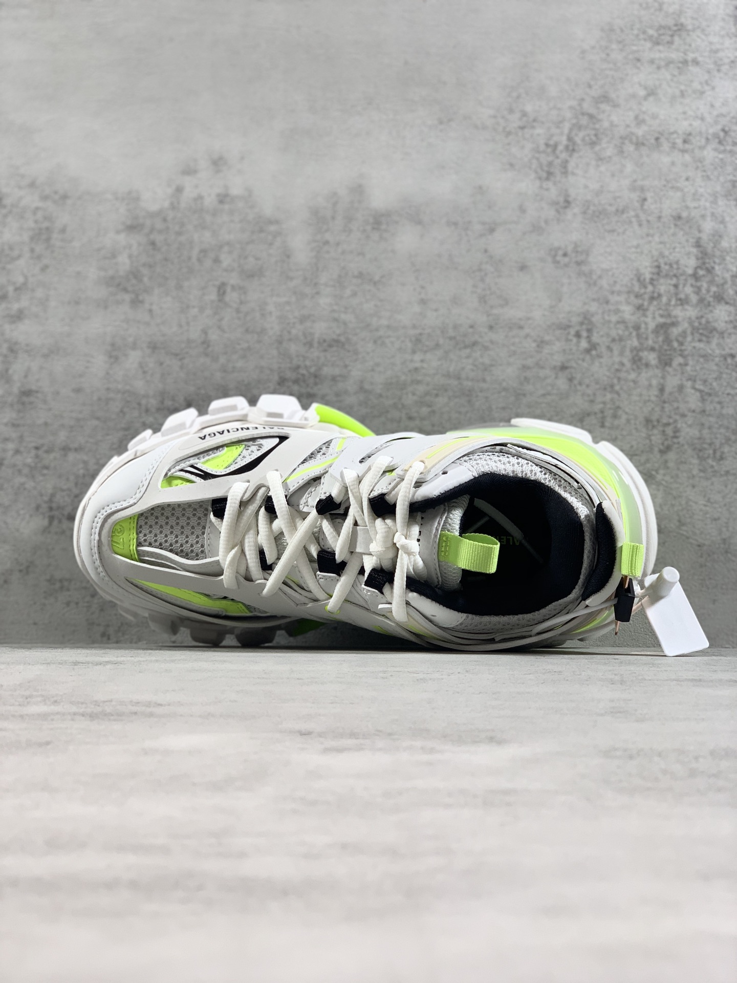 Basic Shoes M-l-s