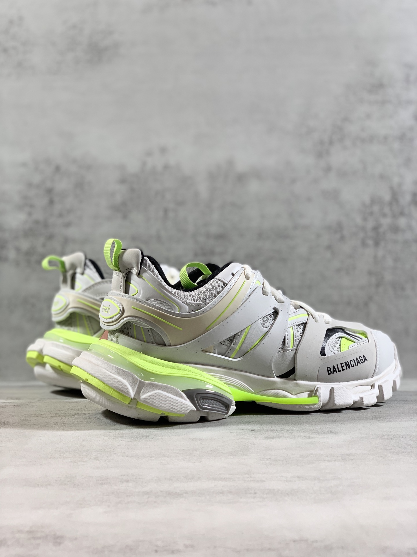 Basic Shoes M-l-s