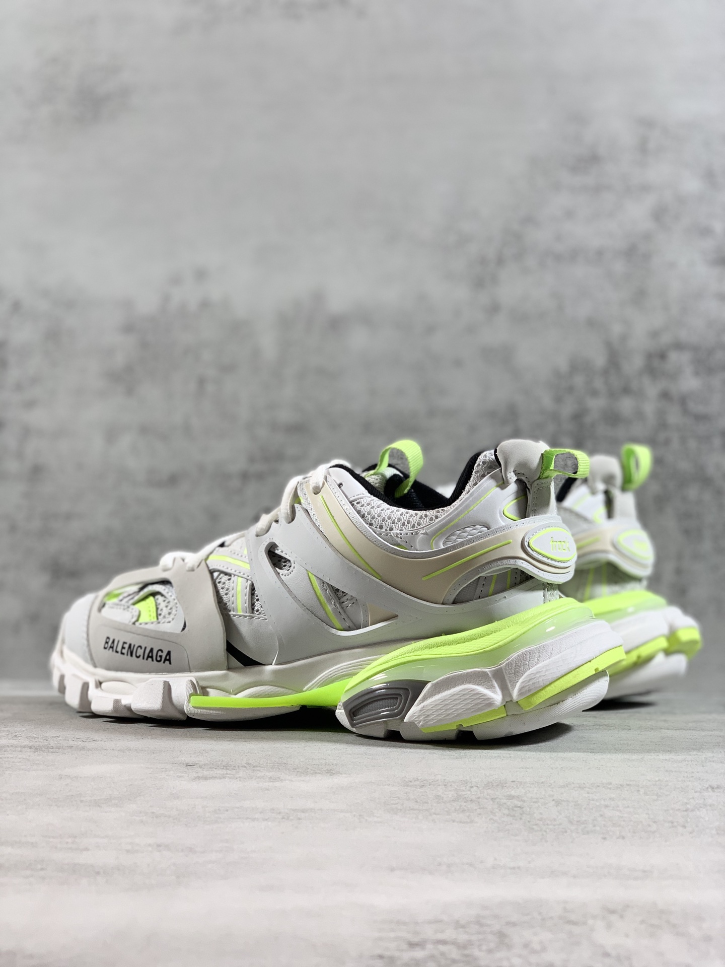 Basic Shoes M-l-s