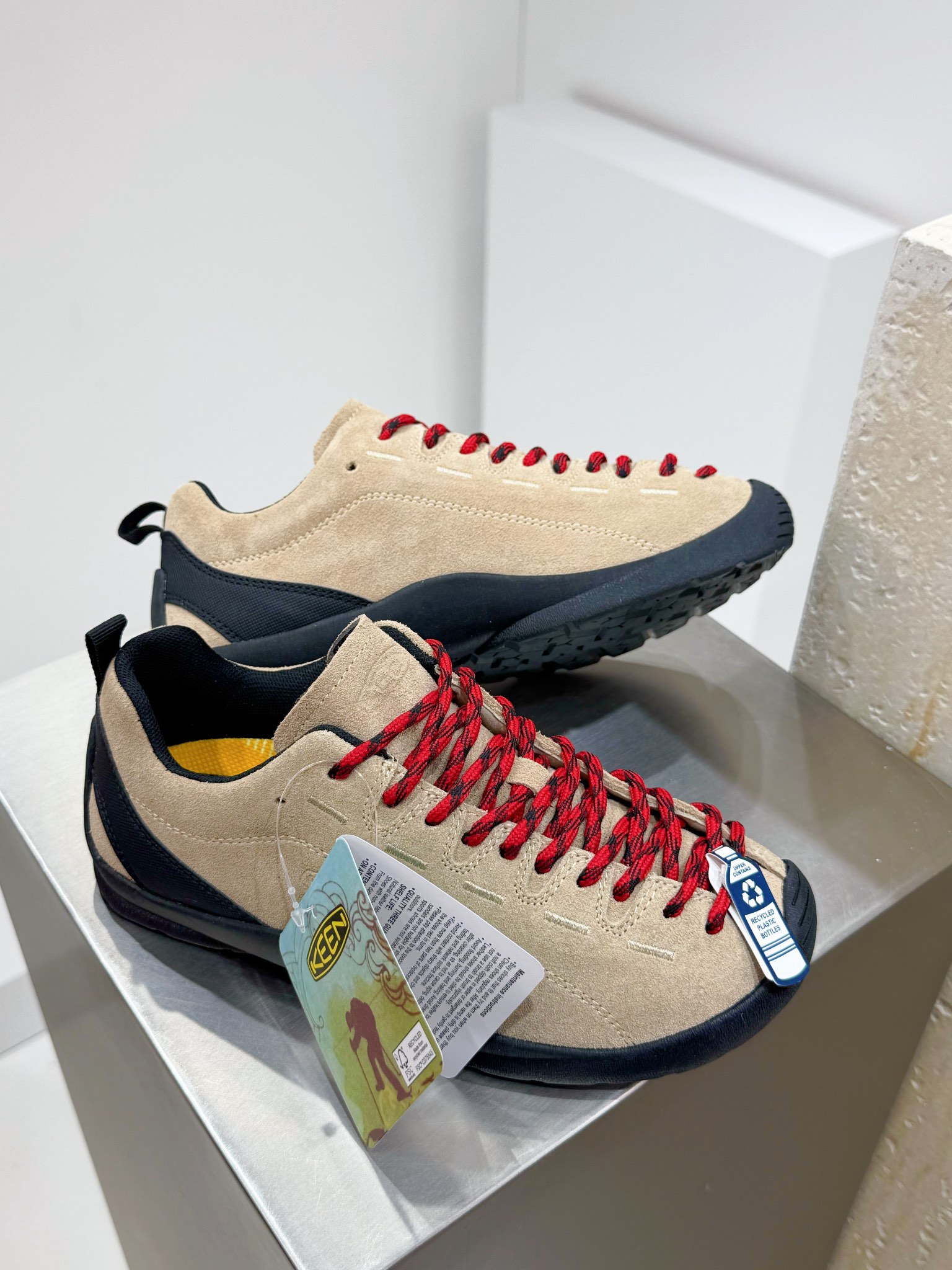 Male Sandals S