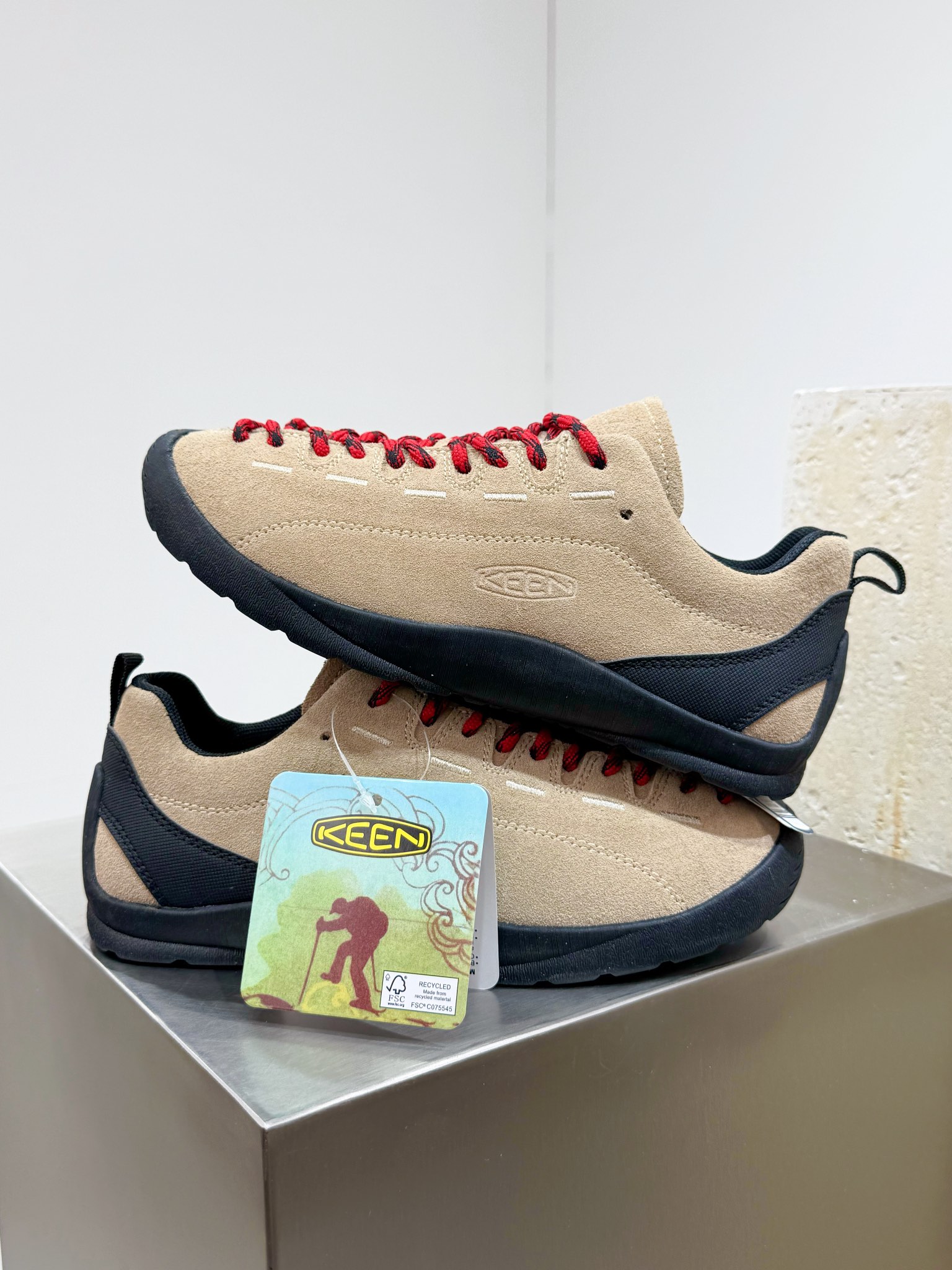 Male Sandals S