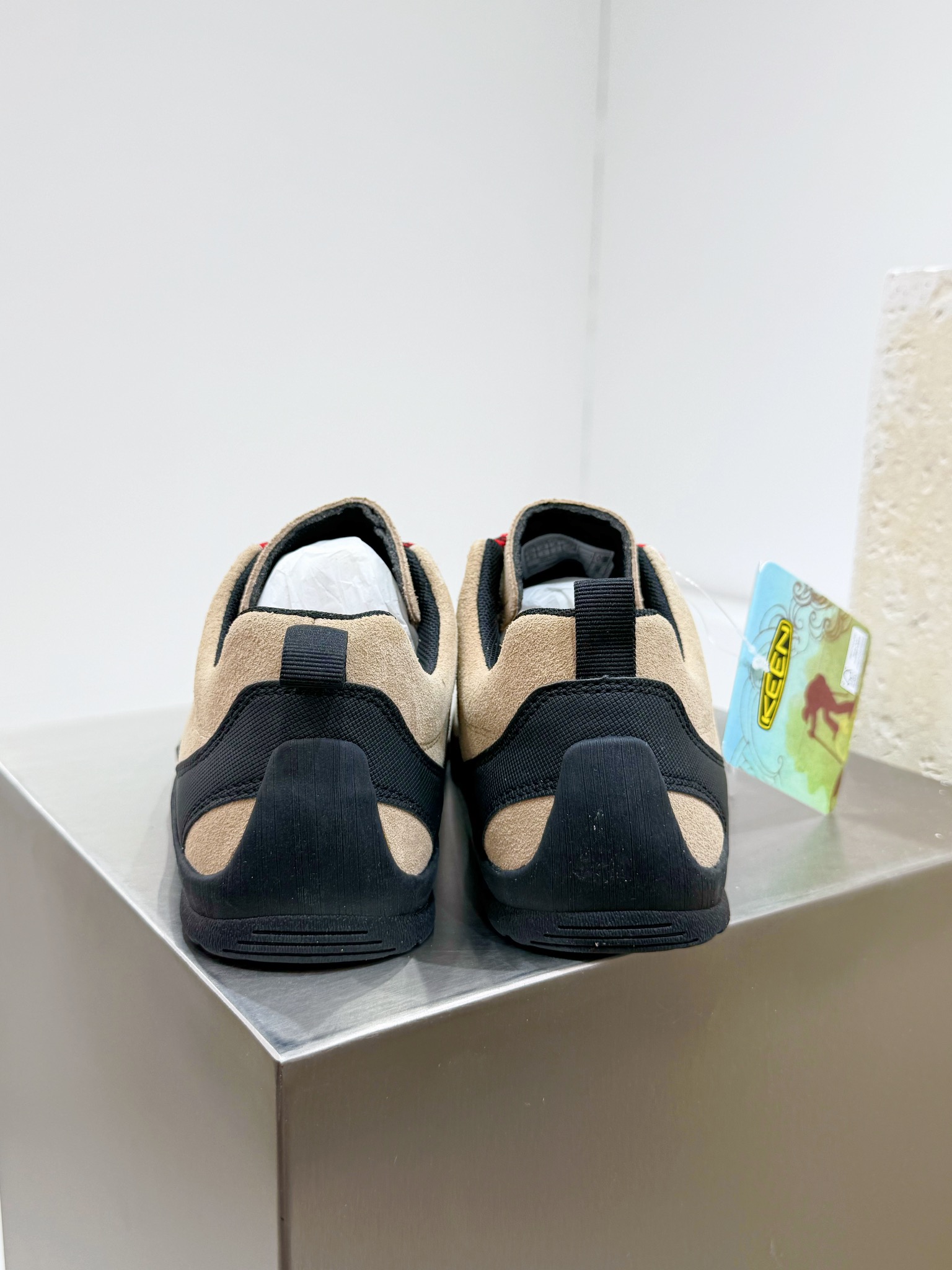Male Sandals S