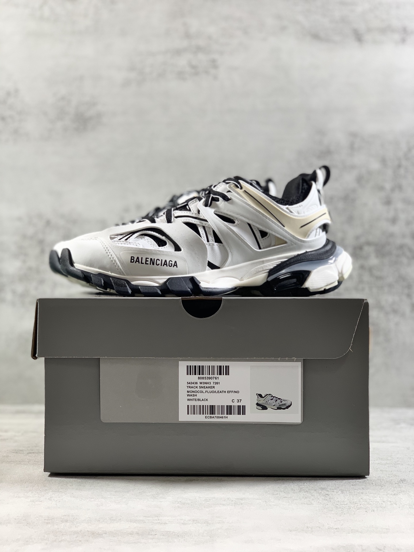 Basic Shoes M-l-s