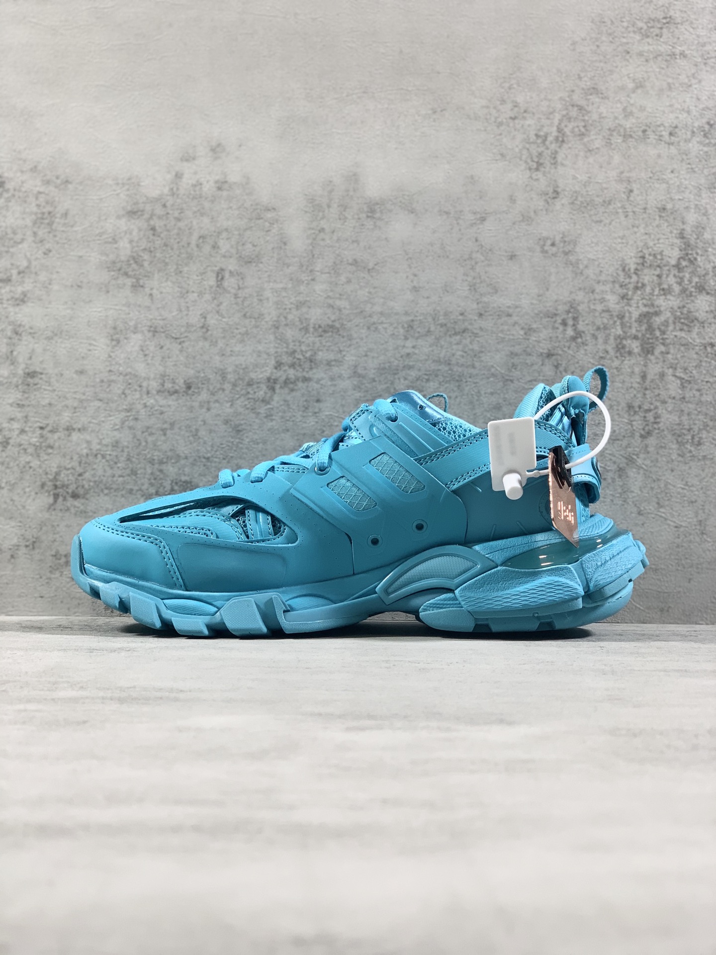 Basic Shoes M-l-s