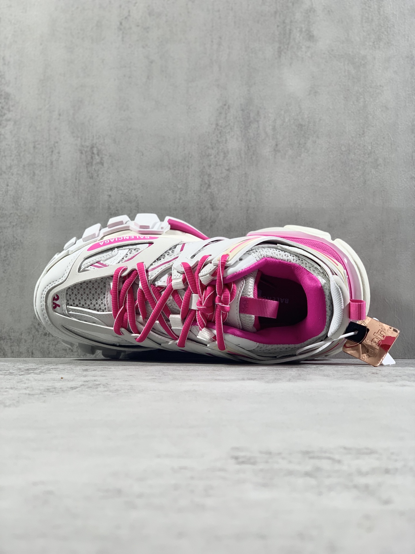 Basic Shoes M-l-s