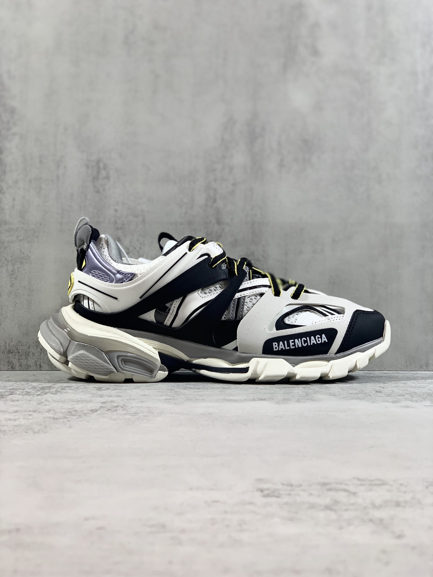 Basic Shoes M-l-s