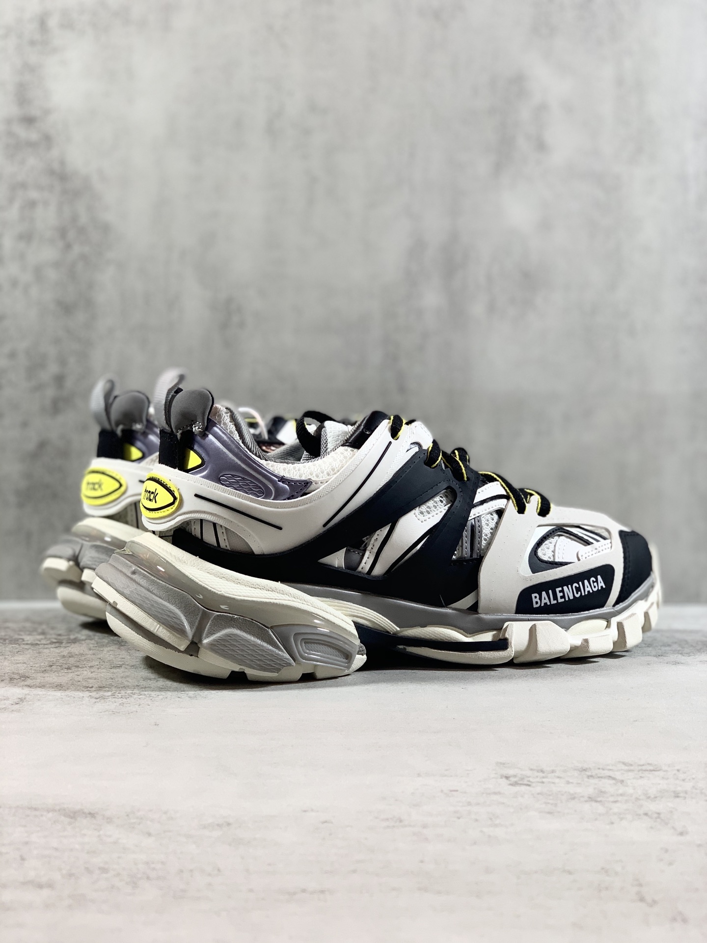 Basic Shoes M-l-s