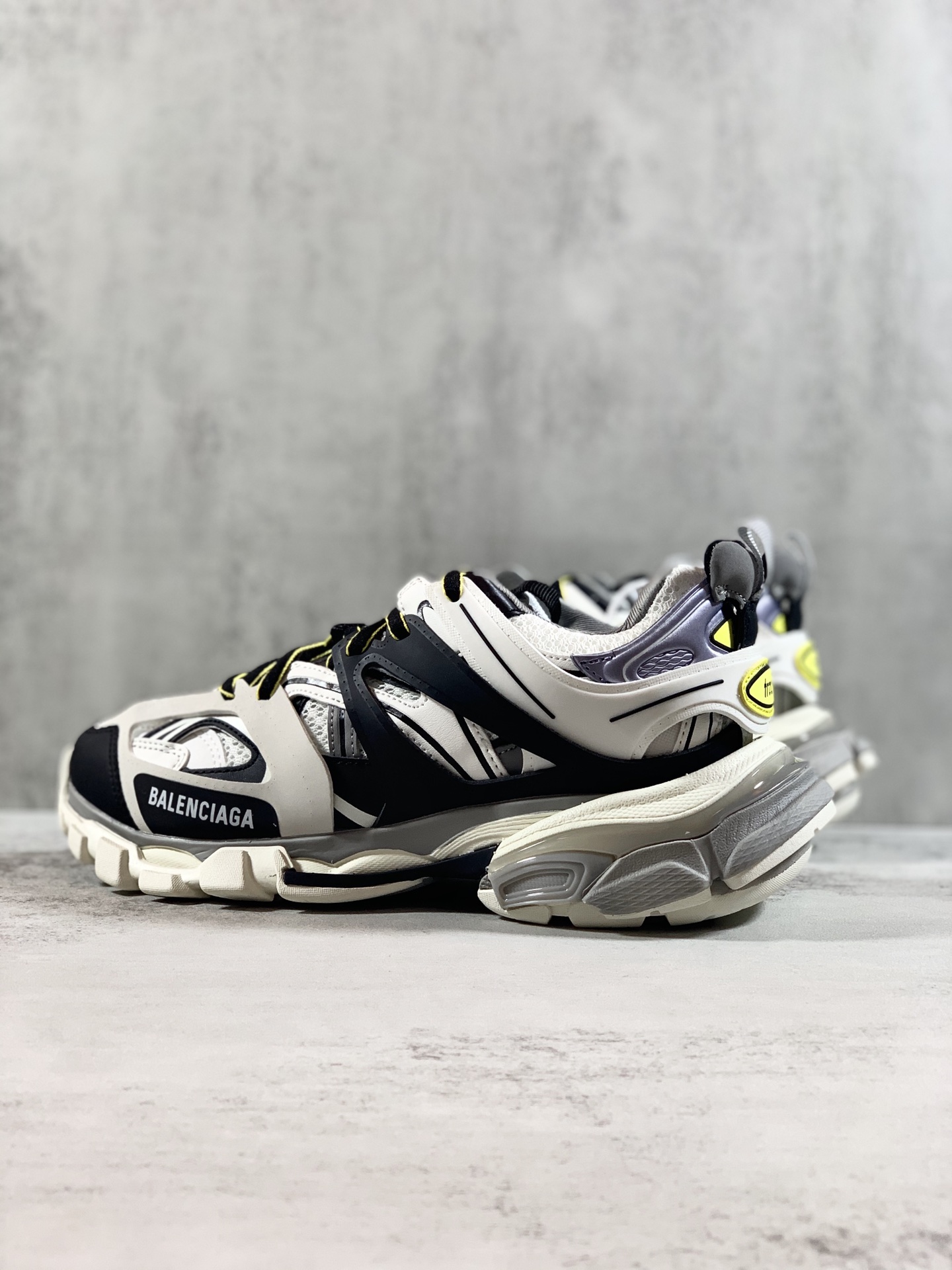 Basic Shoes M-l-s