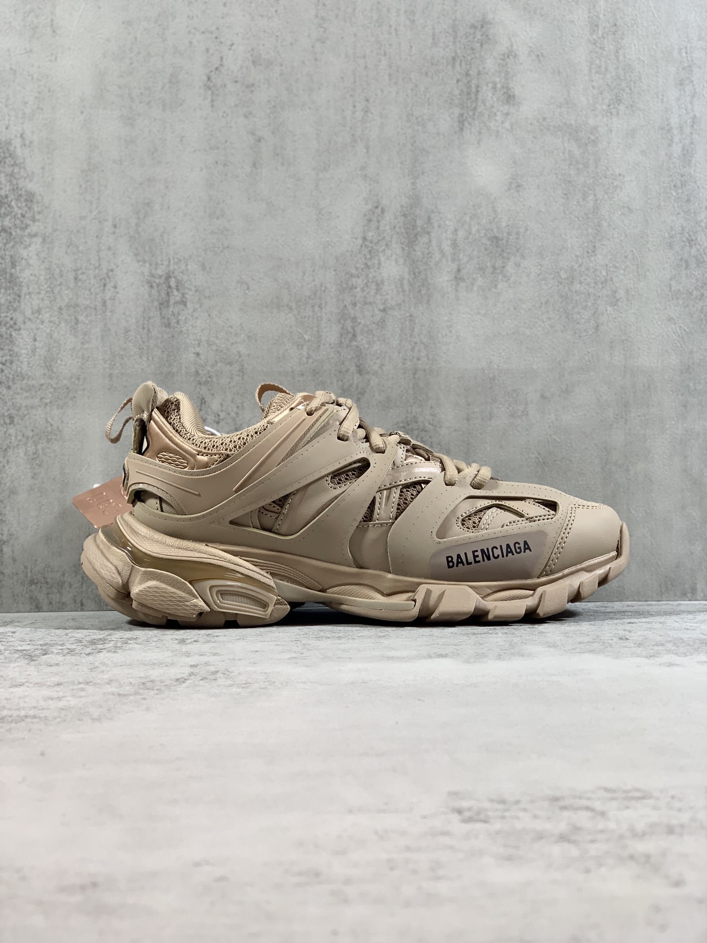 Basic Shoes M-l-s